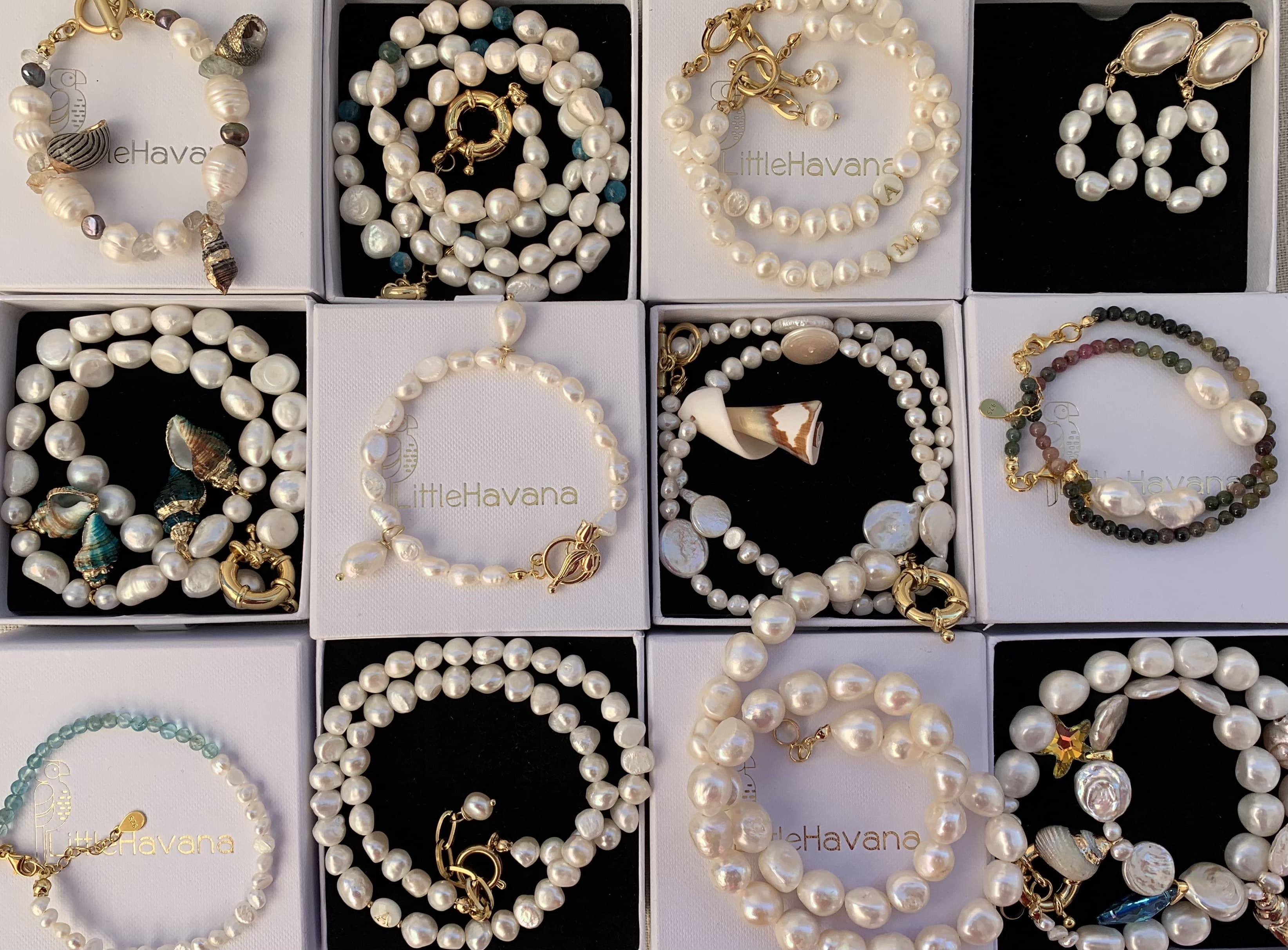 Pure handmade natural freshwater pearl bracelet - Shop jtdreamer Bracelets  - Pinkoi